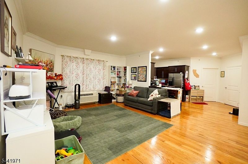 1st image of 6708 Jackson St #8