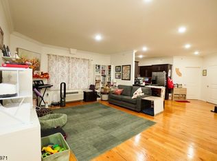 6708 Jackson St #8, Guttenberg Town, NJ 07093