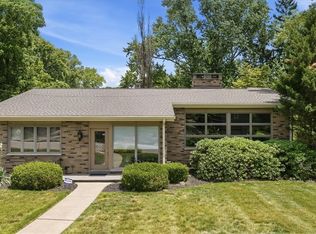 111 Doray Dr, Pittsburgh, PA 15237