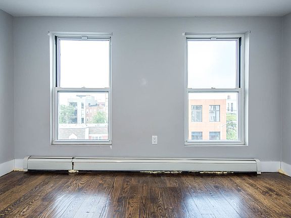 5th image of 229 Jefferson St #3I