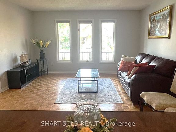 2nd image of 148 Castlehill Rd