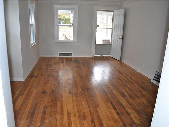 5th image of 1305 N 28th St
