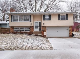 2011 10th Ave NE, Rochester, MN 55906