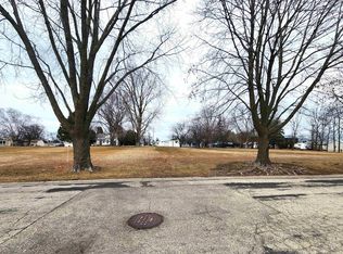 824 E Walnut St, Lancaster, WI 53813
