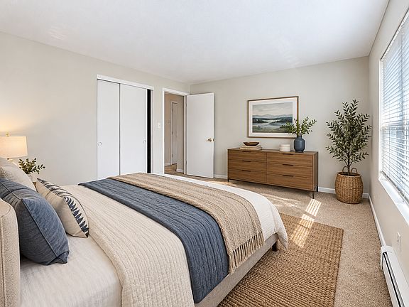 4th image of 1895 Middlesex St APT 18