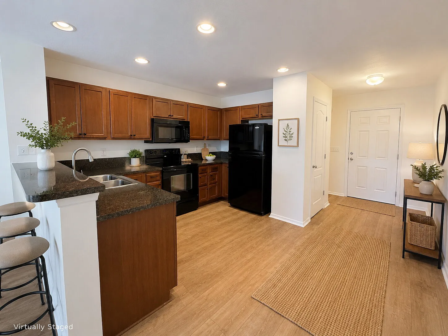 2 bed, 2.5 bath, 1304 sqft, $1,695 — Photo 3