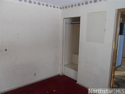 5th image of 7107 Ewing Ave N