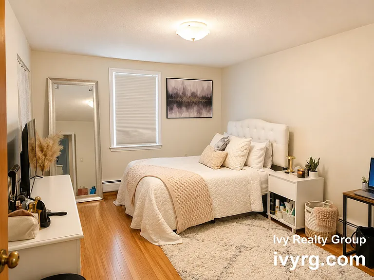 135 Walnut St #1 — Photo 11