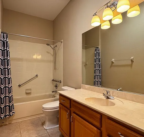 8821 SW 82nd Court Rd — Photo 16