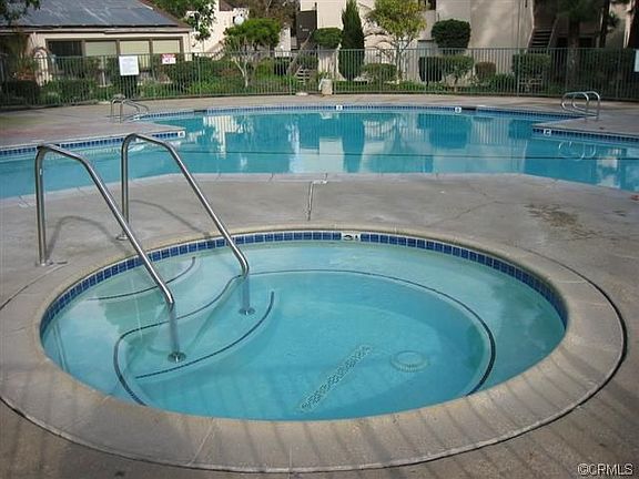 4th image of 1220 Cabrillo Park Dr APT B