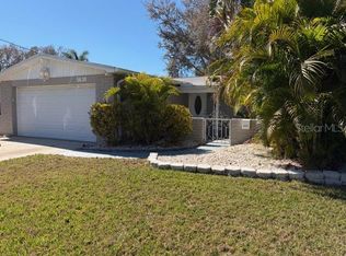 5630 Denver St NE, Saint Petersburg, FL 33703
