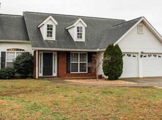 163 Arbor Gates Dr #2, Cornelia, GA 30531