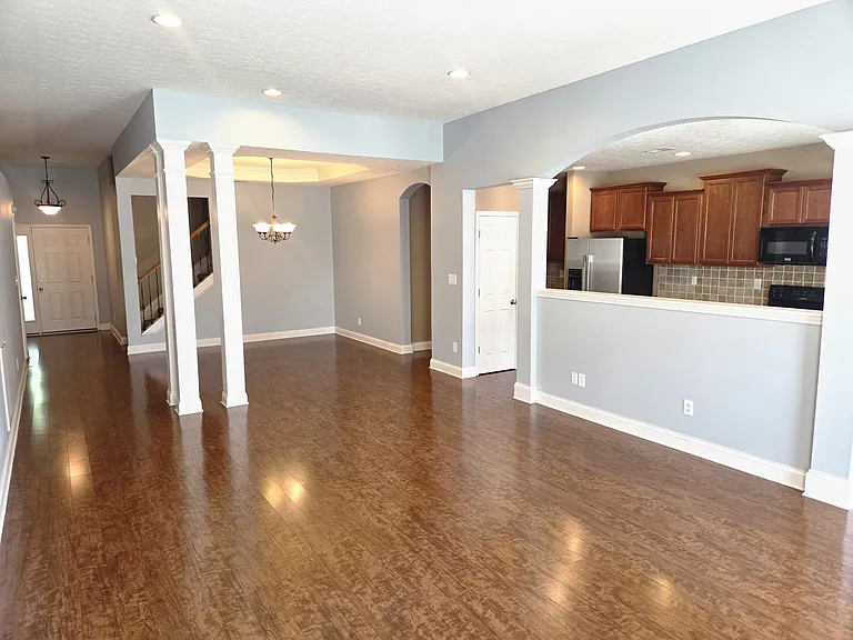 4636 Marcus Trl — Photo 7