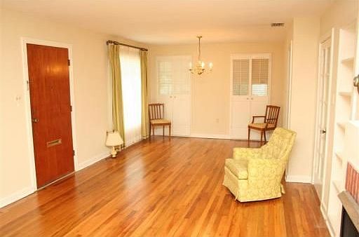 2nd image of 3506 W San Jose St