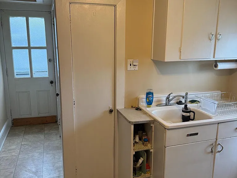 122 Juniper St — Photo 16