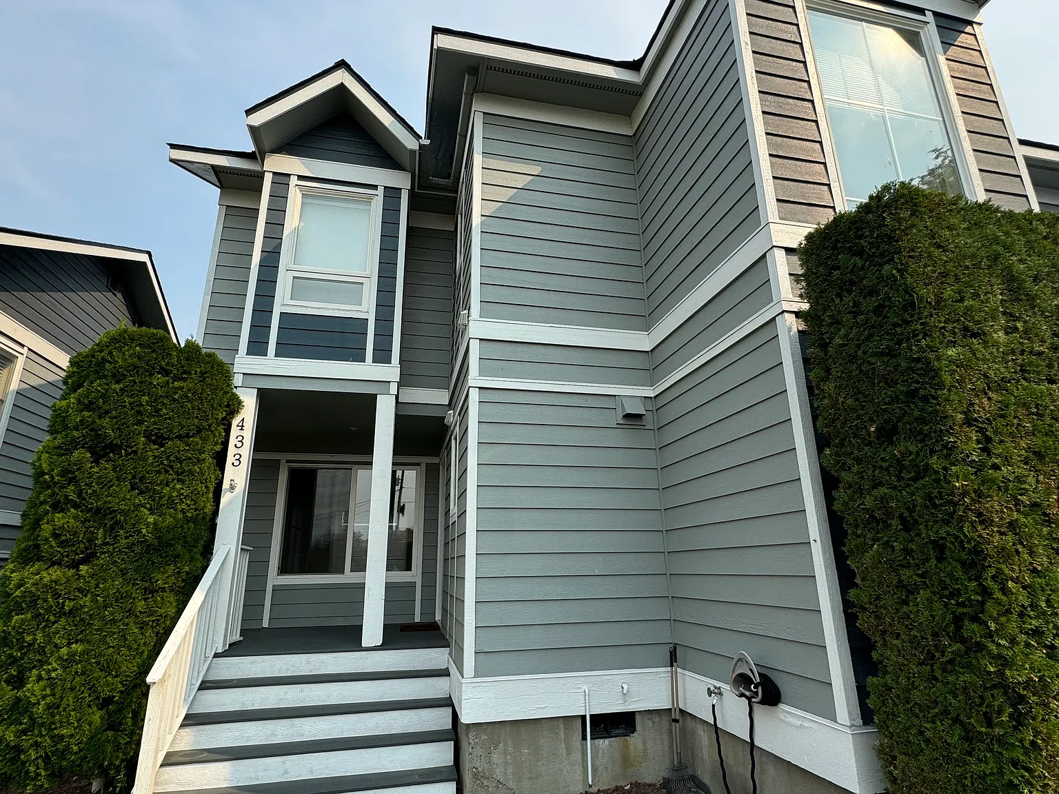 3 bed, 2.5 bath, 1768 sqft, $2,300 — Photo 2