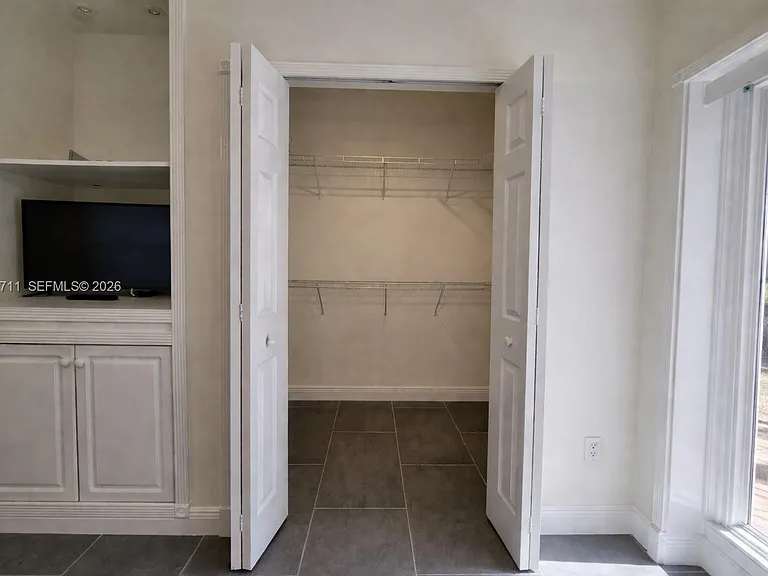 1440 Graham Cir — Photo 27