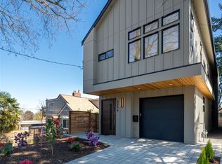 3234 25th Ave W, Seattle, WA 98199