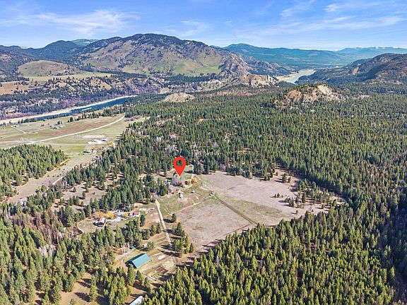 2nd image of 2643 Clugston Onion Creek Rd