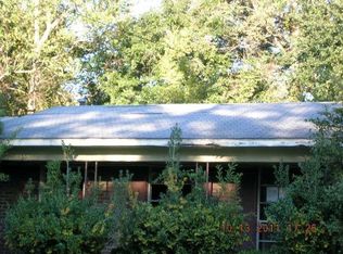 1733 E Harbor Dr, Mobile, AL 36605
