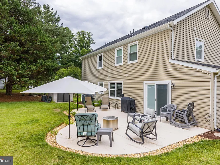 15005 Narrows Ln — Photo 33
