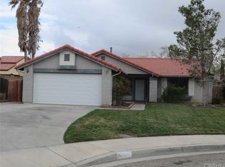 1626 Crestview Ct, Lancaster, CA 93535