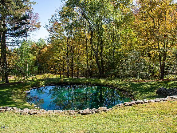 5th image of 4250 Weaver Hollow Road