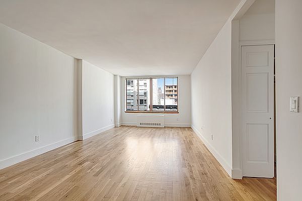 1st image of 108 E 96th St #8E