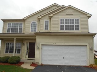 3375 Silver City Ct, Montgomery, IL 60538