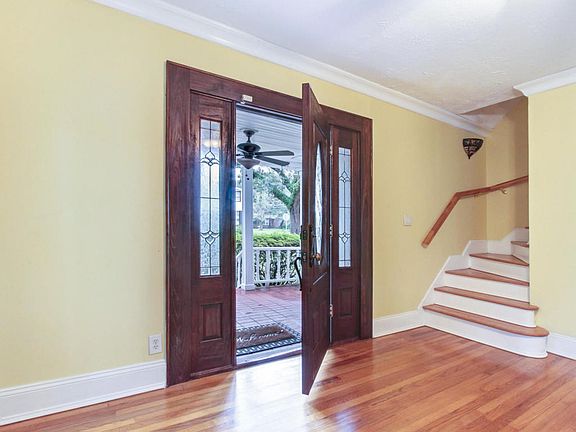 820 Murray Drive MLS