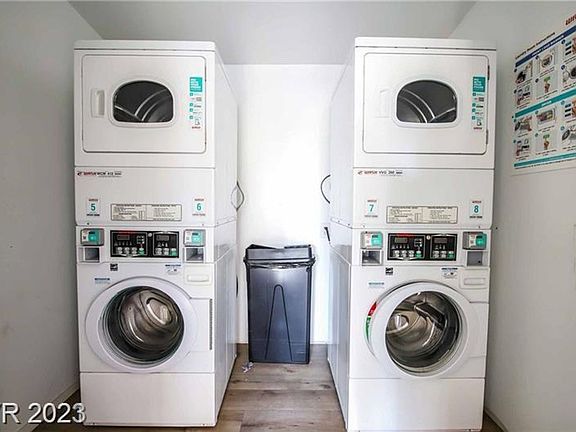5th image of 2201 Fairfield Ave #2