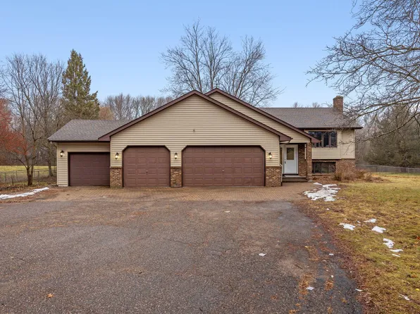8755 202nd St N, Forest Lake, MN 55025