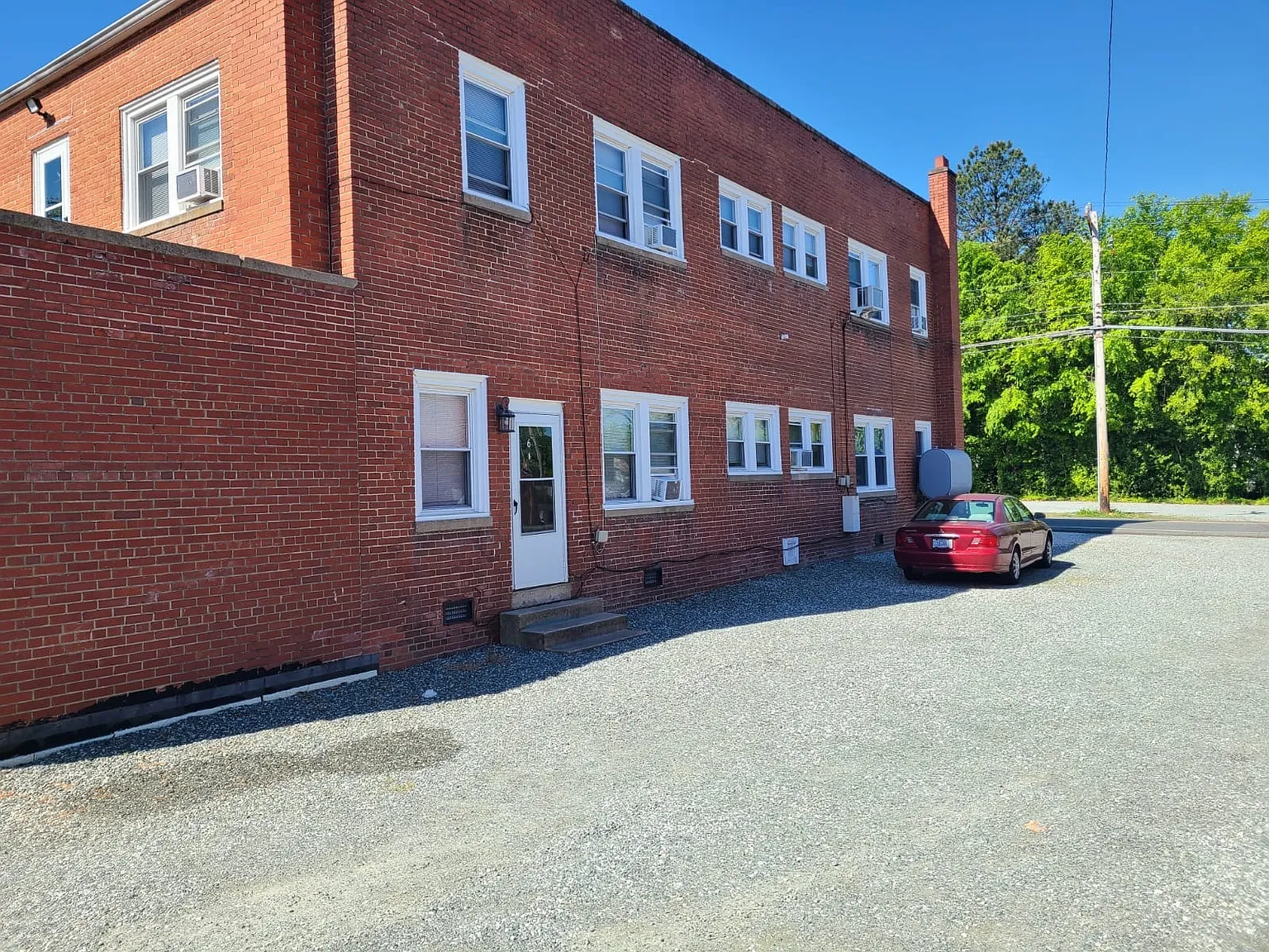 Beaumont Manor — Photo 4