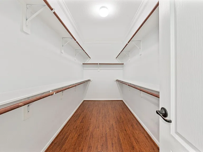 2642 Tacoma Springs Dr — Photo 23