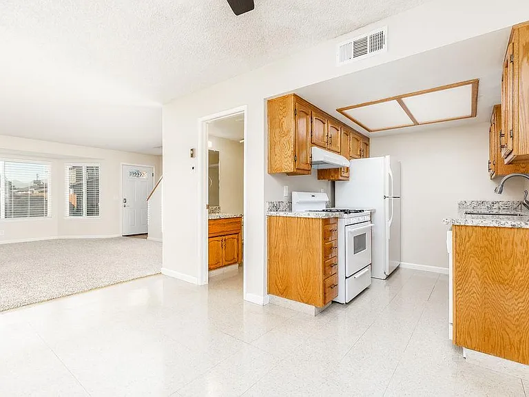 1016 Alene Ave #A — Photo 10