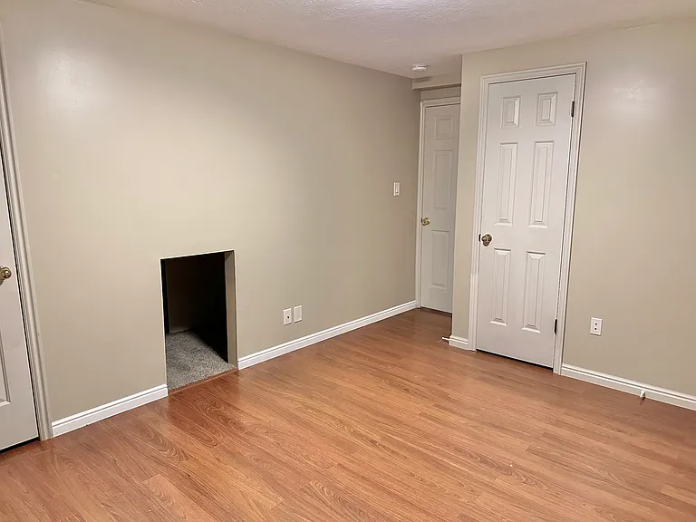 841 E Apple Park Way #BASEMENT — Photo 15