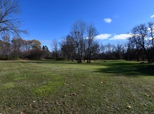 5781 Main St, Abrams, WI 54101