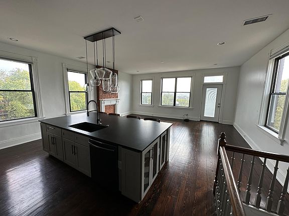 3rd image of 517 Klotter Ave APT 1