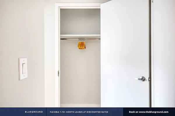 Rented by The Blueground | media 12