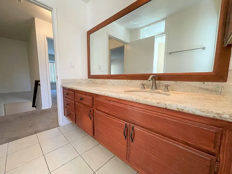 1206 Llama Ct — Photo 22