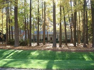 6505 Bakersfield Dr, Raleigh, NC 27606