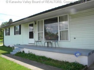 702 High St, Saint Albans, WV 25177