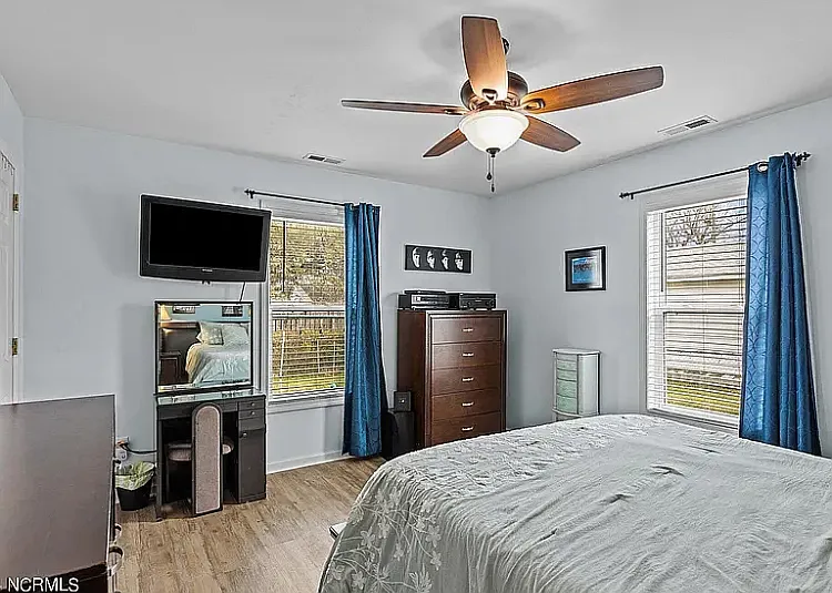 906 N Yaupon Ter — Photo 12