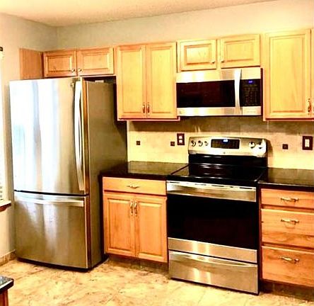 4th image of 25 Kensington Way