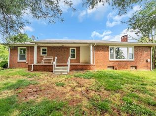 30 Jd Ring Rd, Hillsboro, TN 37342