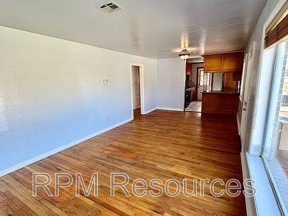 4th image of 3800 NW 19th St