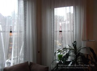 112 Newbury St APT 2F, Boston, MA 02116