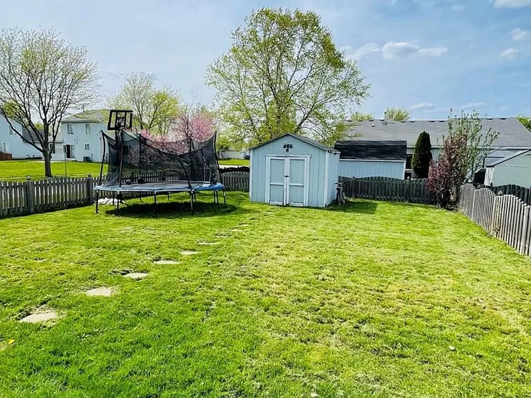 2624 Stowe Ct — Photo 26