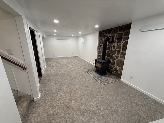 4th image of 1325 McDougall Dr