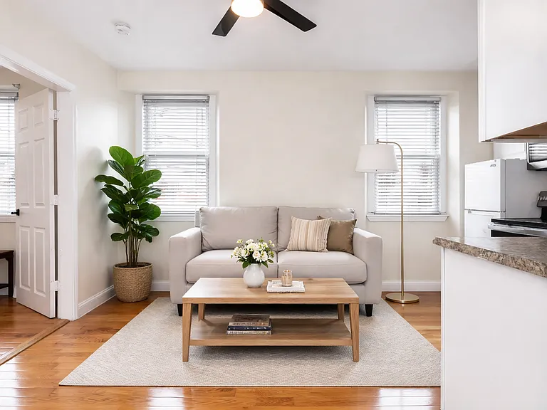 193 Appleton St #4 — Photo 1